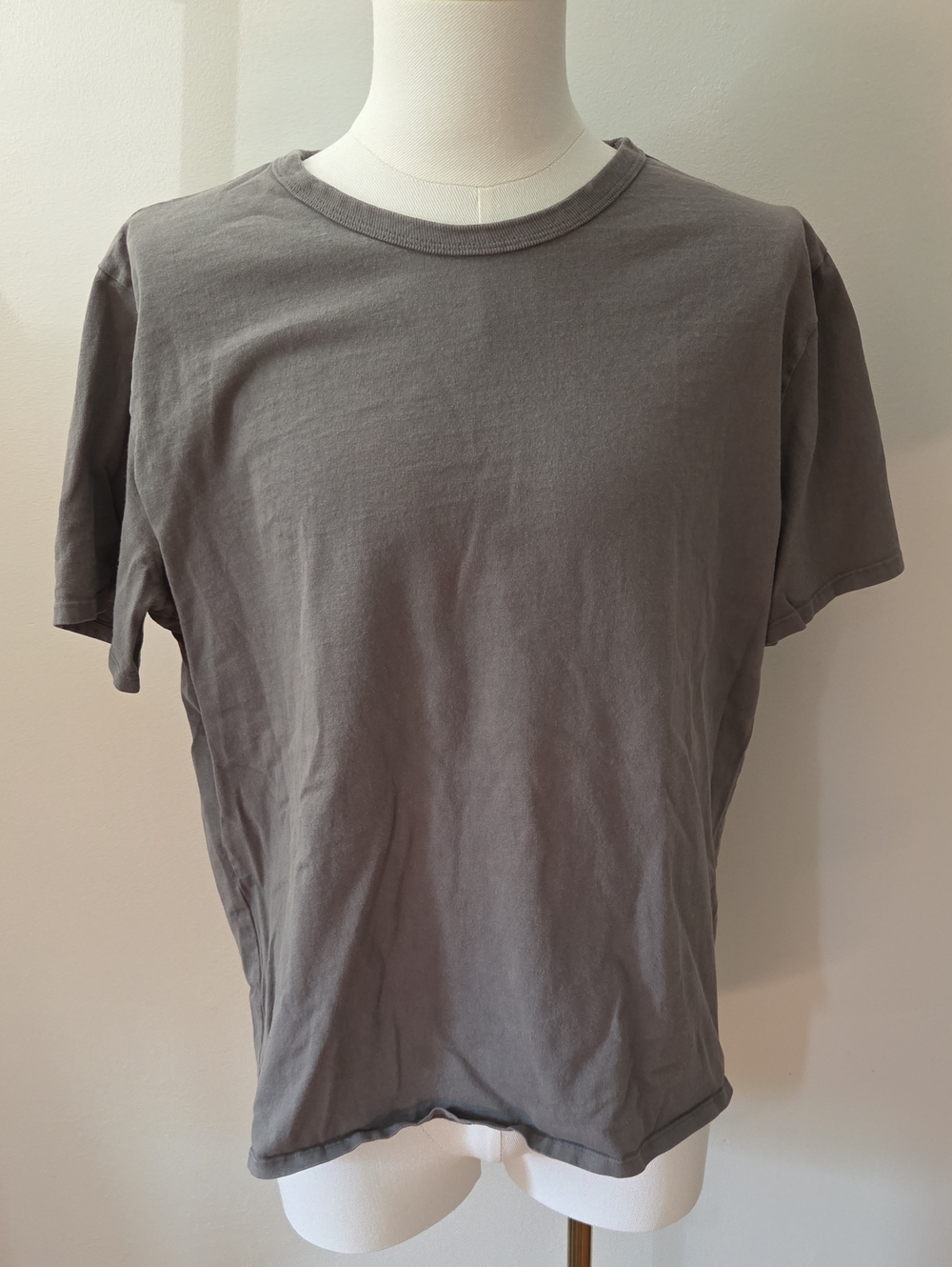 Gustin Men's Short Sleeve Crew T-Shirt - Gray
